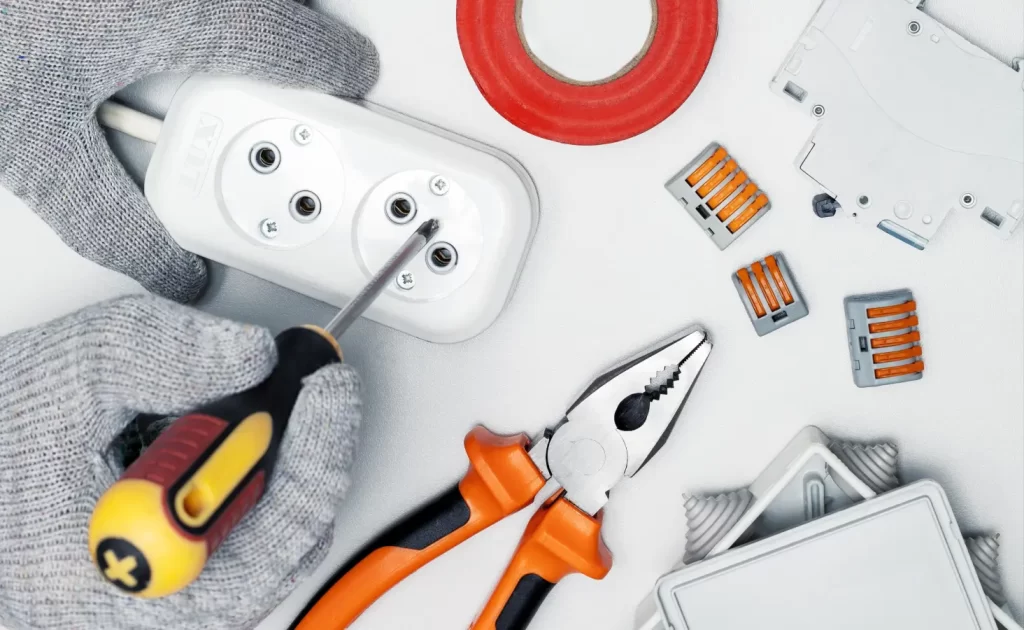 What Tools Every Electrical Apprentice Needs in 2025