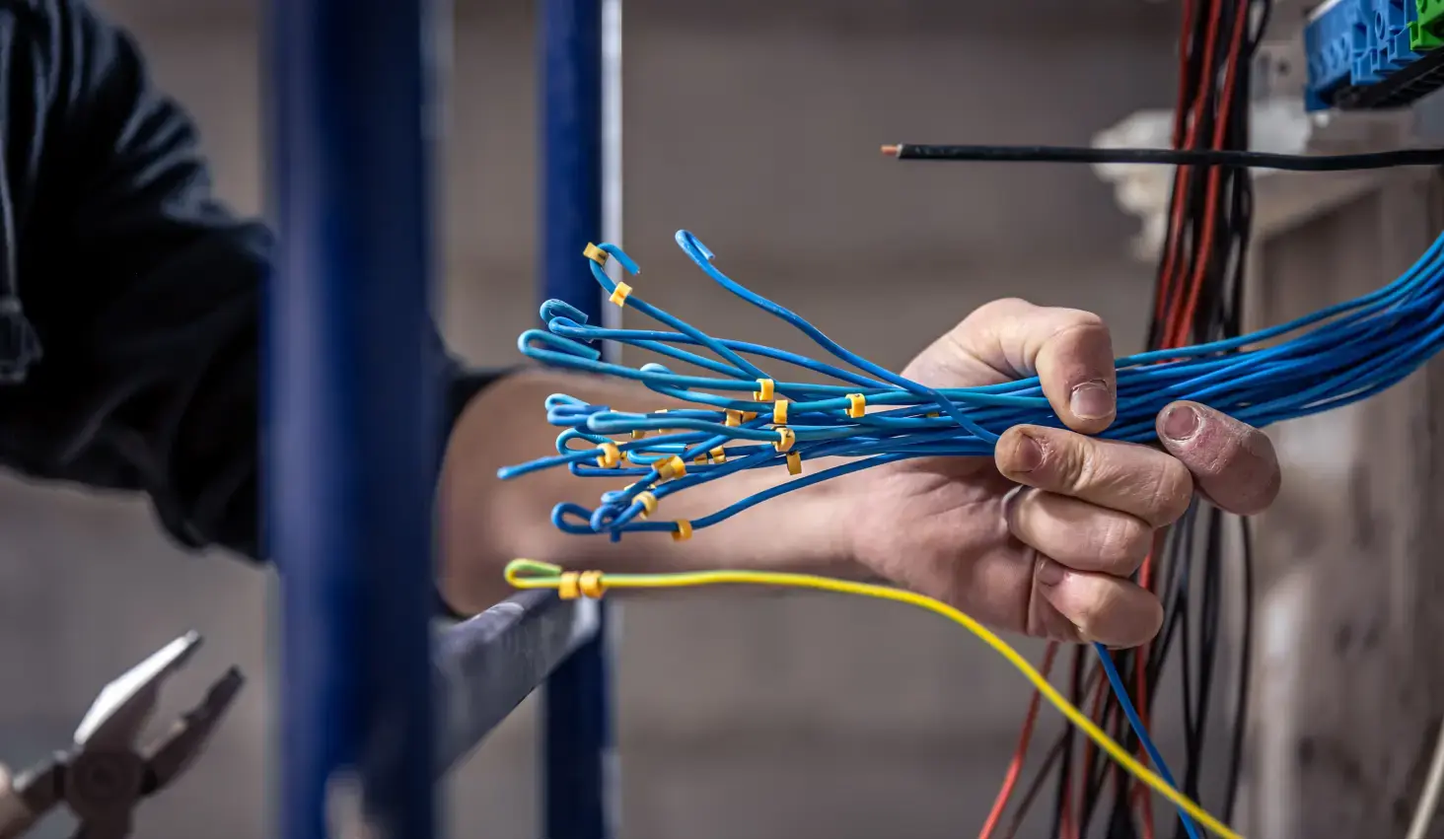 How to Find the Best Electrician Near Me in Sydney
